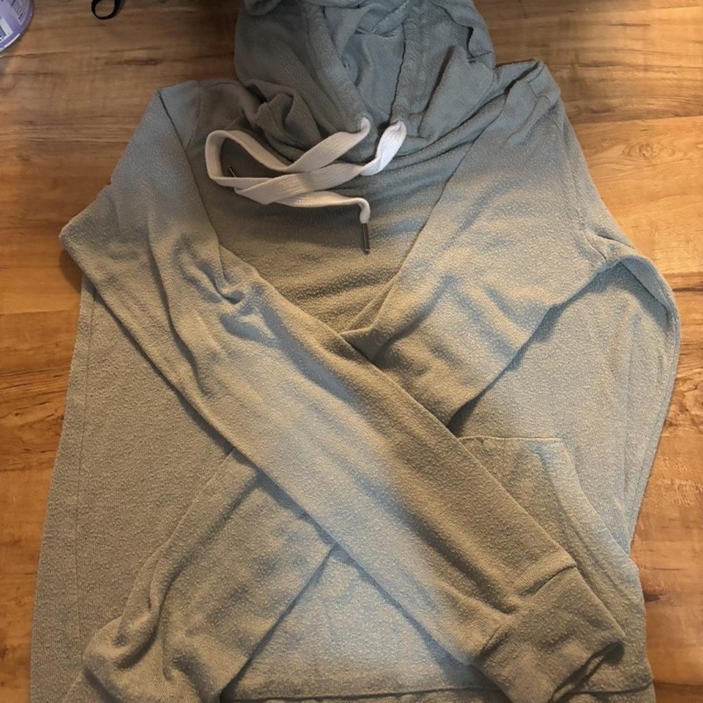 Forever 21 Light Gray Women's Hoodie